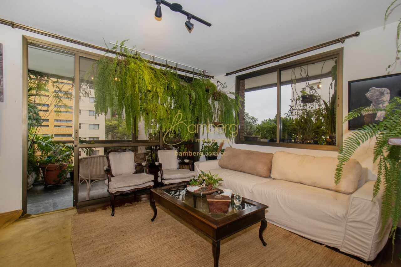 Apartamento no bairro Real Parque - São Paulo