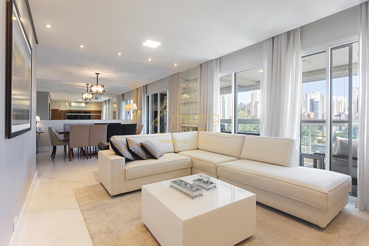 Apartamento no bairro Panamby - São Paulo