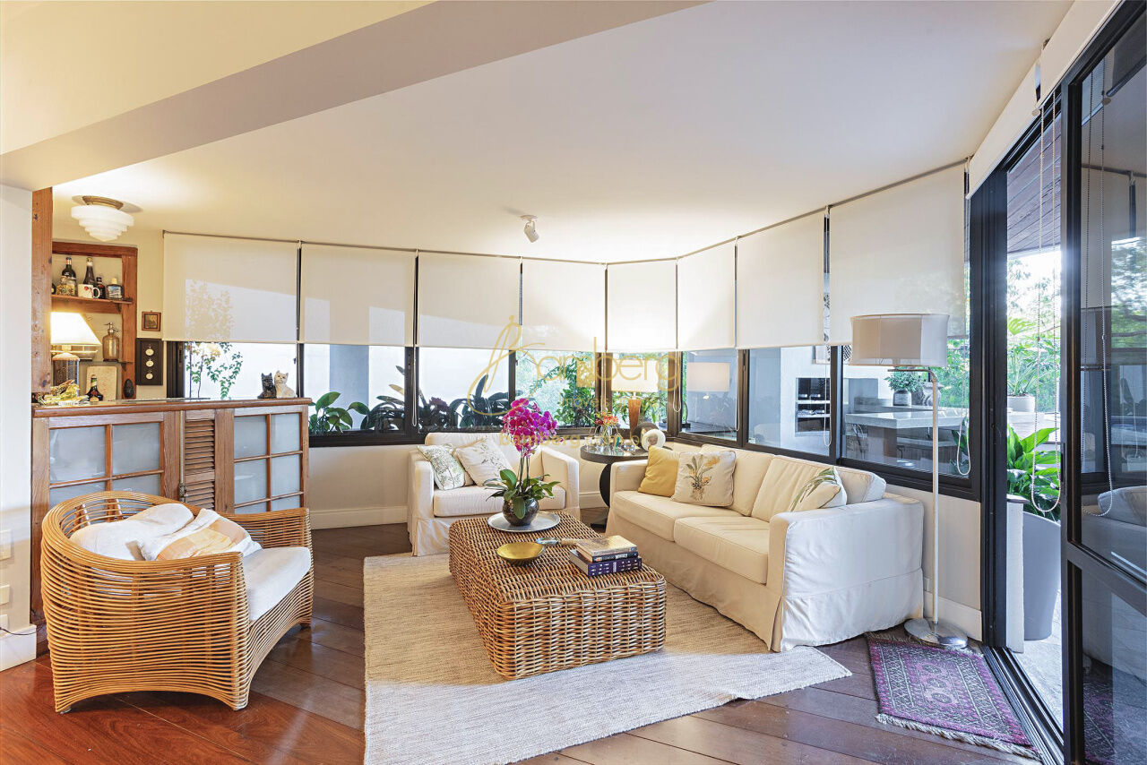Apartamento no bairro Real Parque - São Paulo