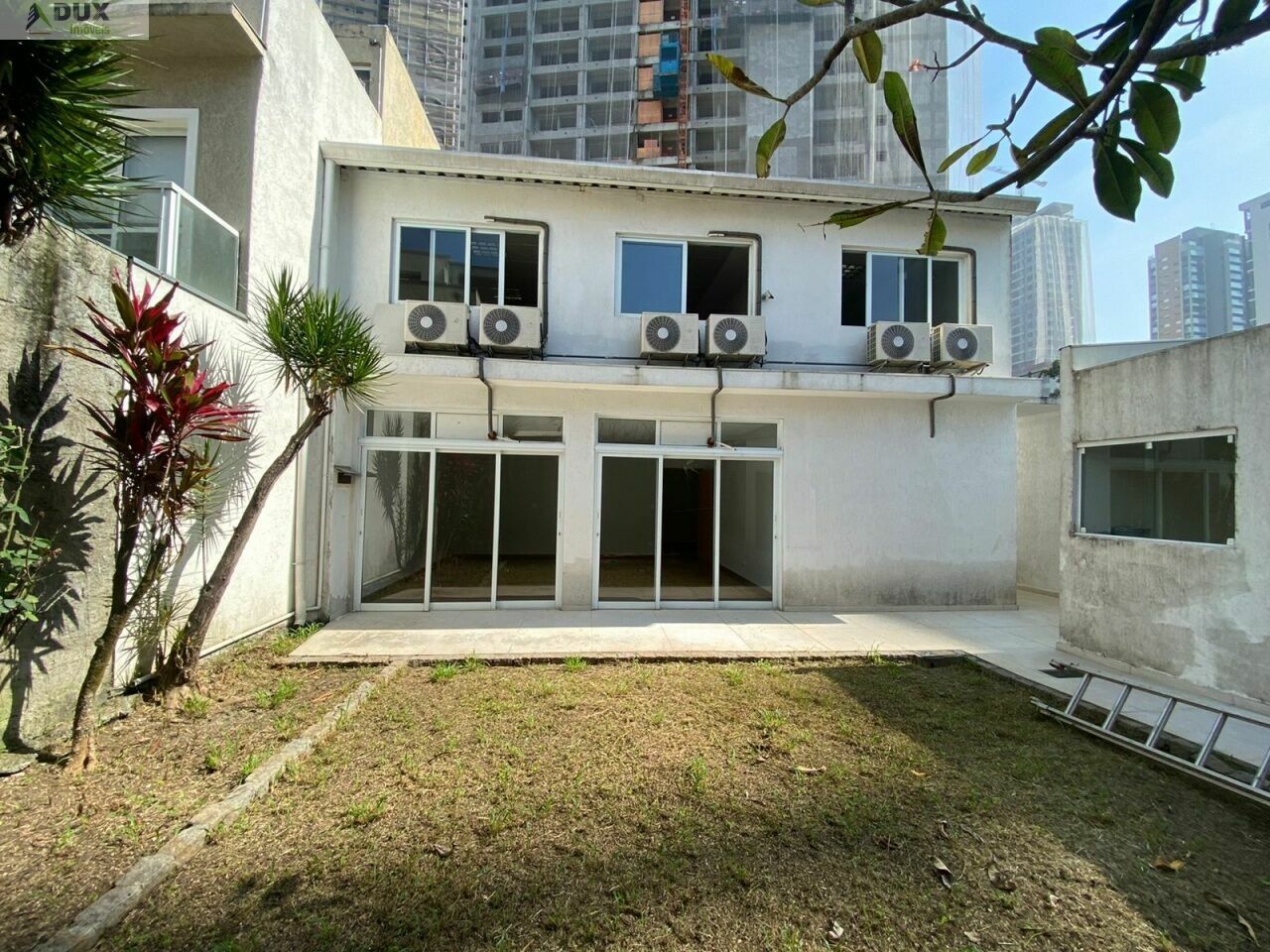 Casa Comercial para Venda - JARDIM DAS ACÁCIAS