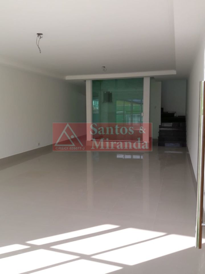 Sobrado para Venda - Parque Maria Domitila
