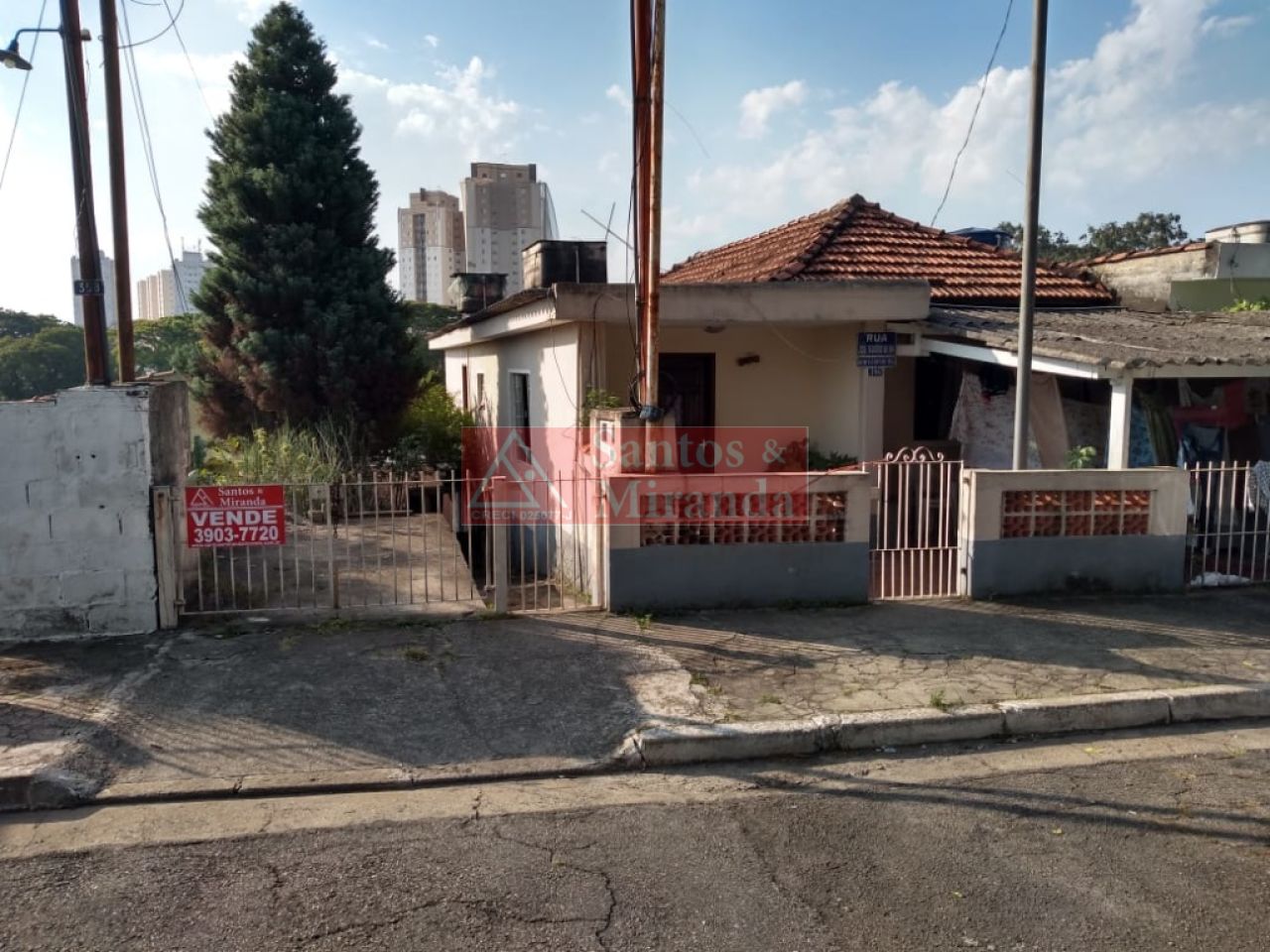 Casa Térrea para Venda - Parque Maria Domitila