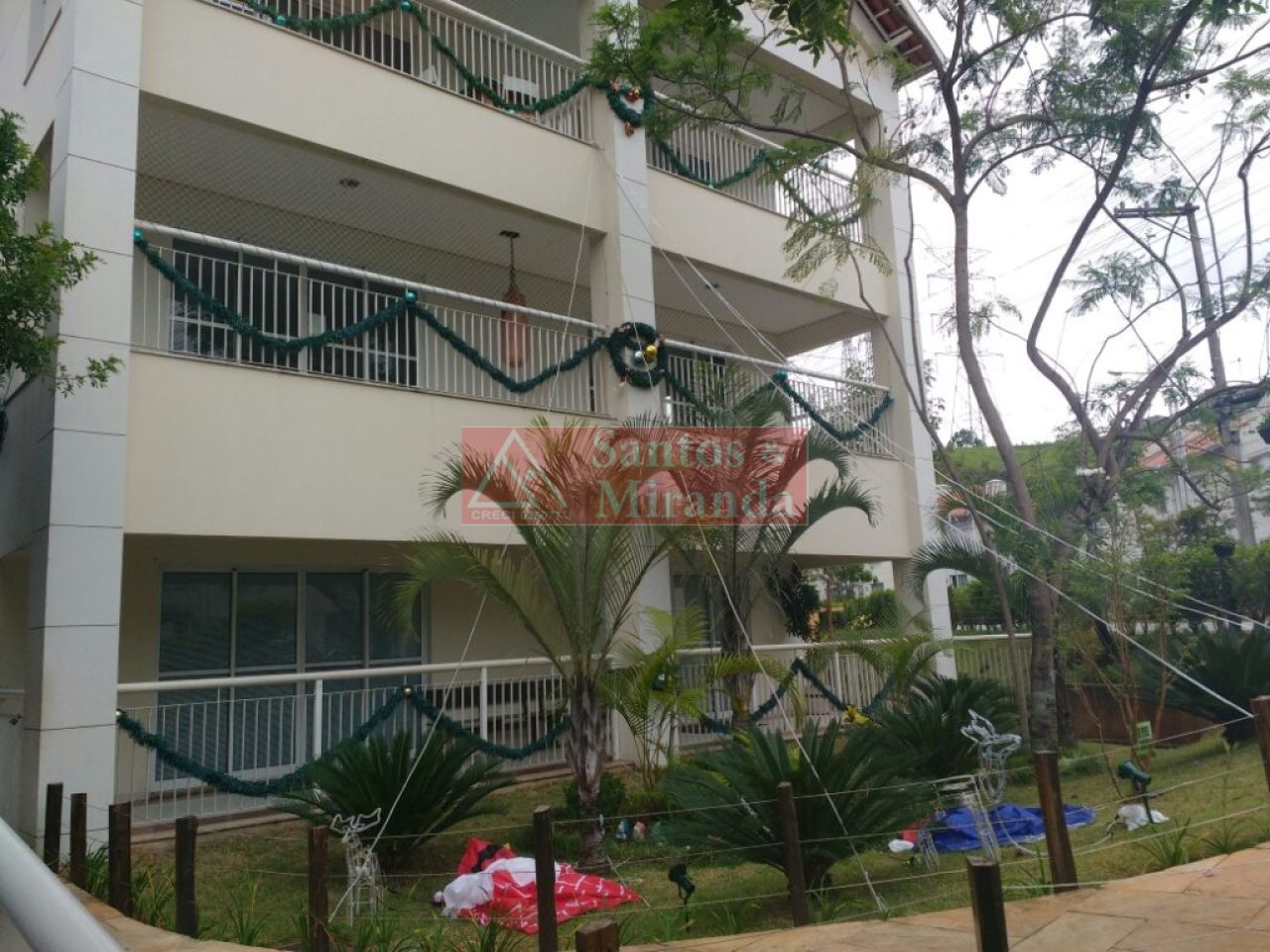 Condomínio para Venda - Jardim Felicidade Zona Oeste