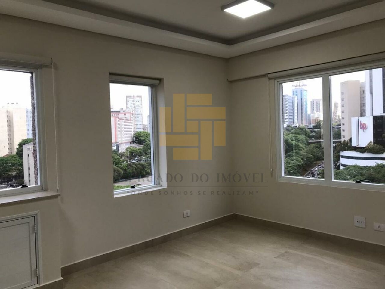Sala Comercial para Locação - Liberdade