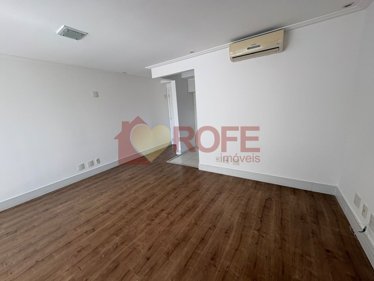 Foto 12 - RF14031