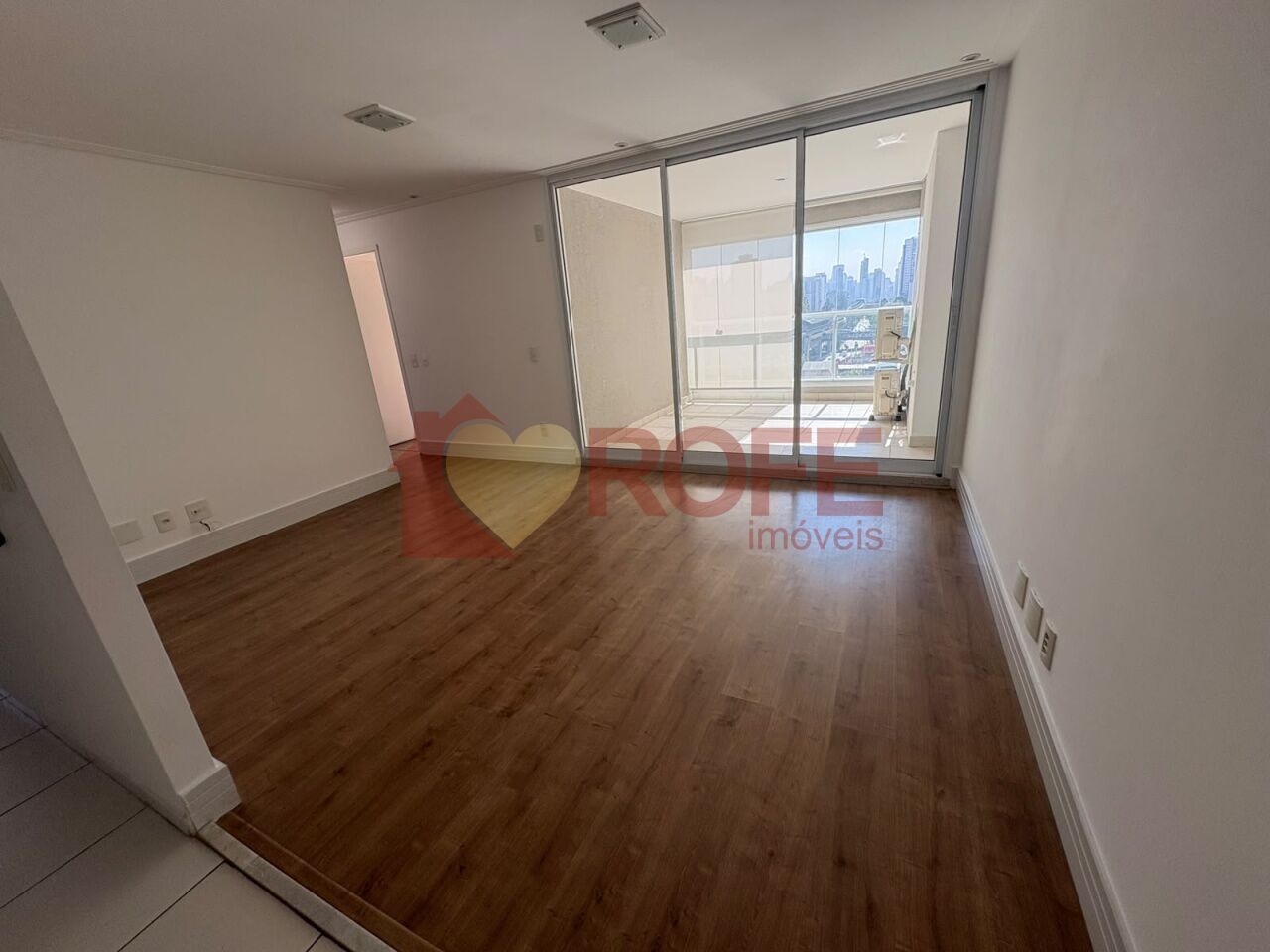 Foto 3 - RF14031