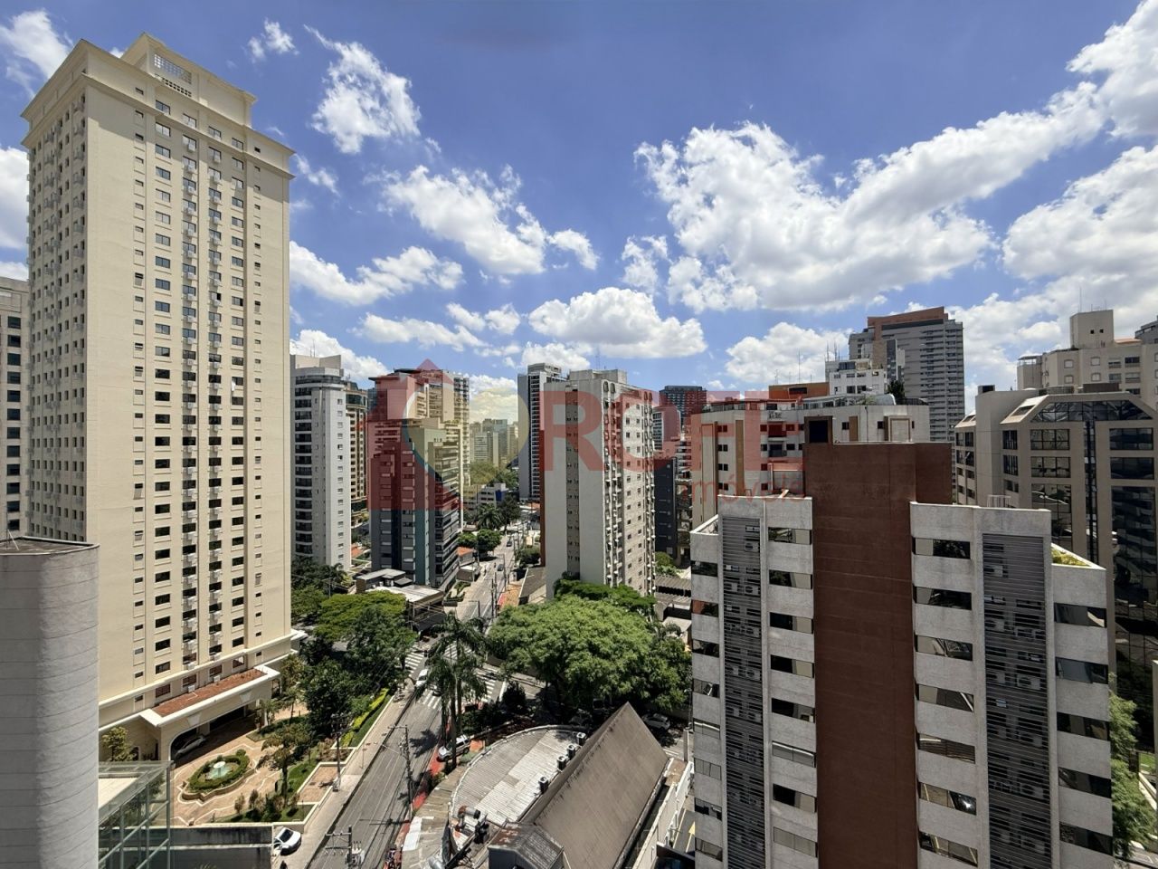 Foto 4 - RF15358
