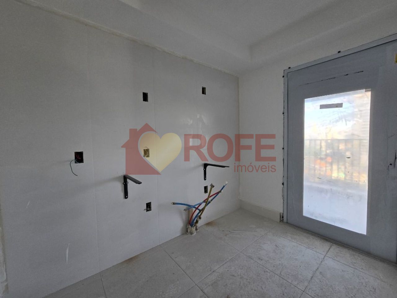 Foto 3 - RF15616