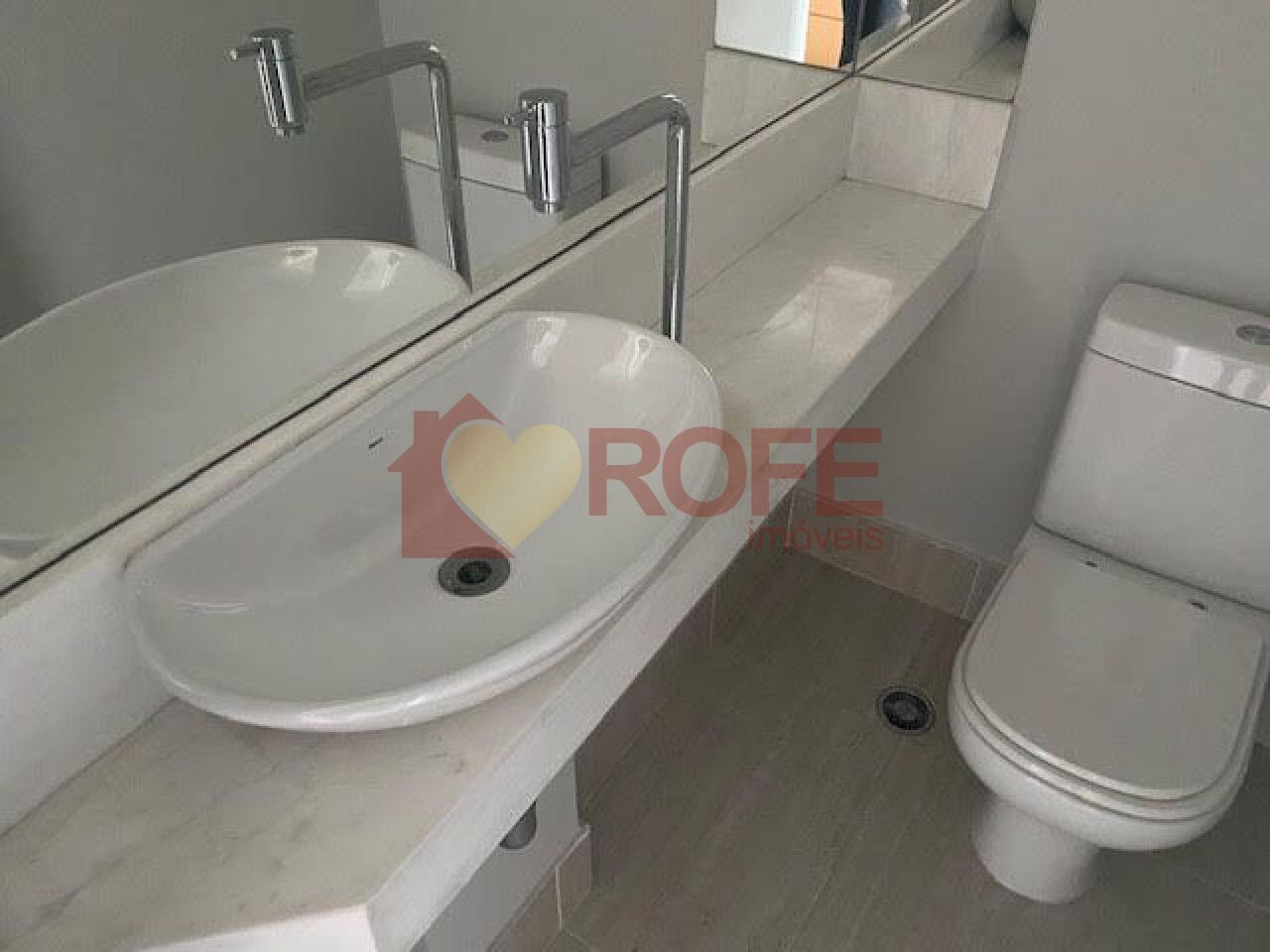 Foto 17 - RF15853