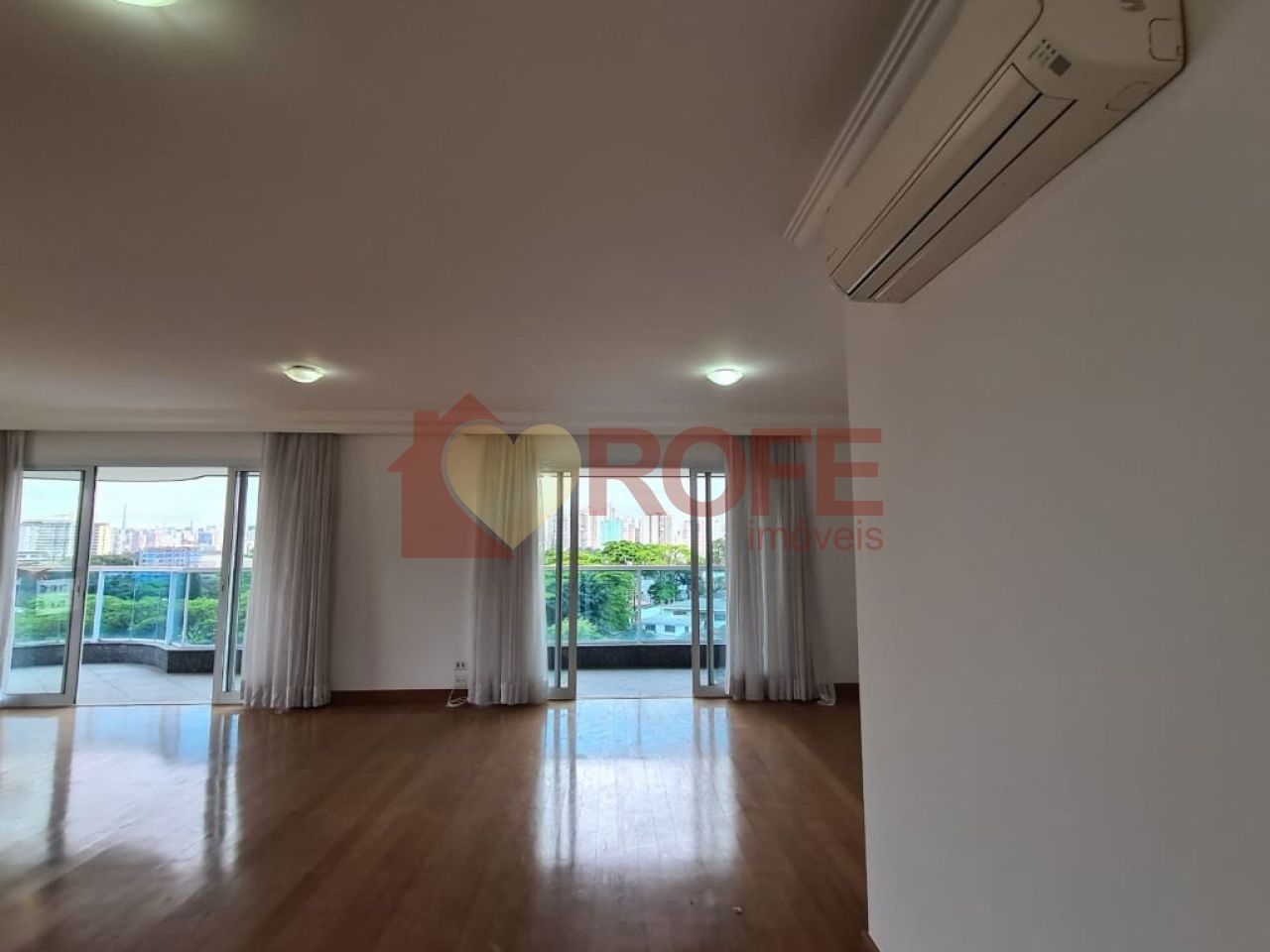 Foto 5 - RF16316