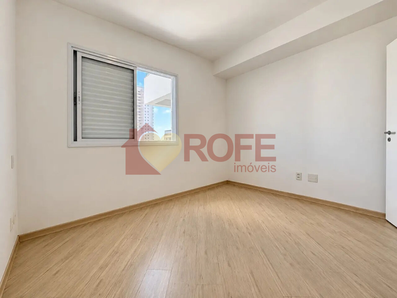 Foto 4 - RF16684