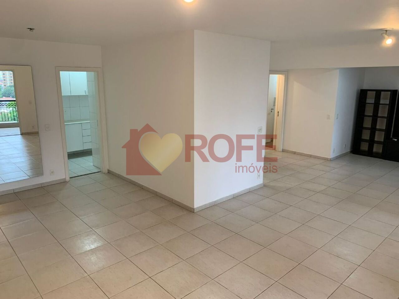 Foto 2 - RF17384