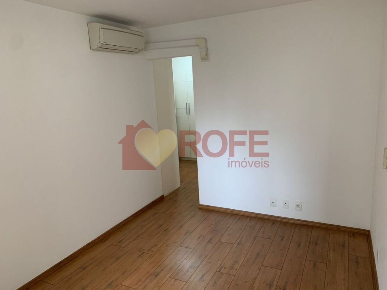 Foto 8 - RF17384