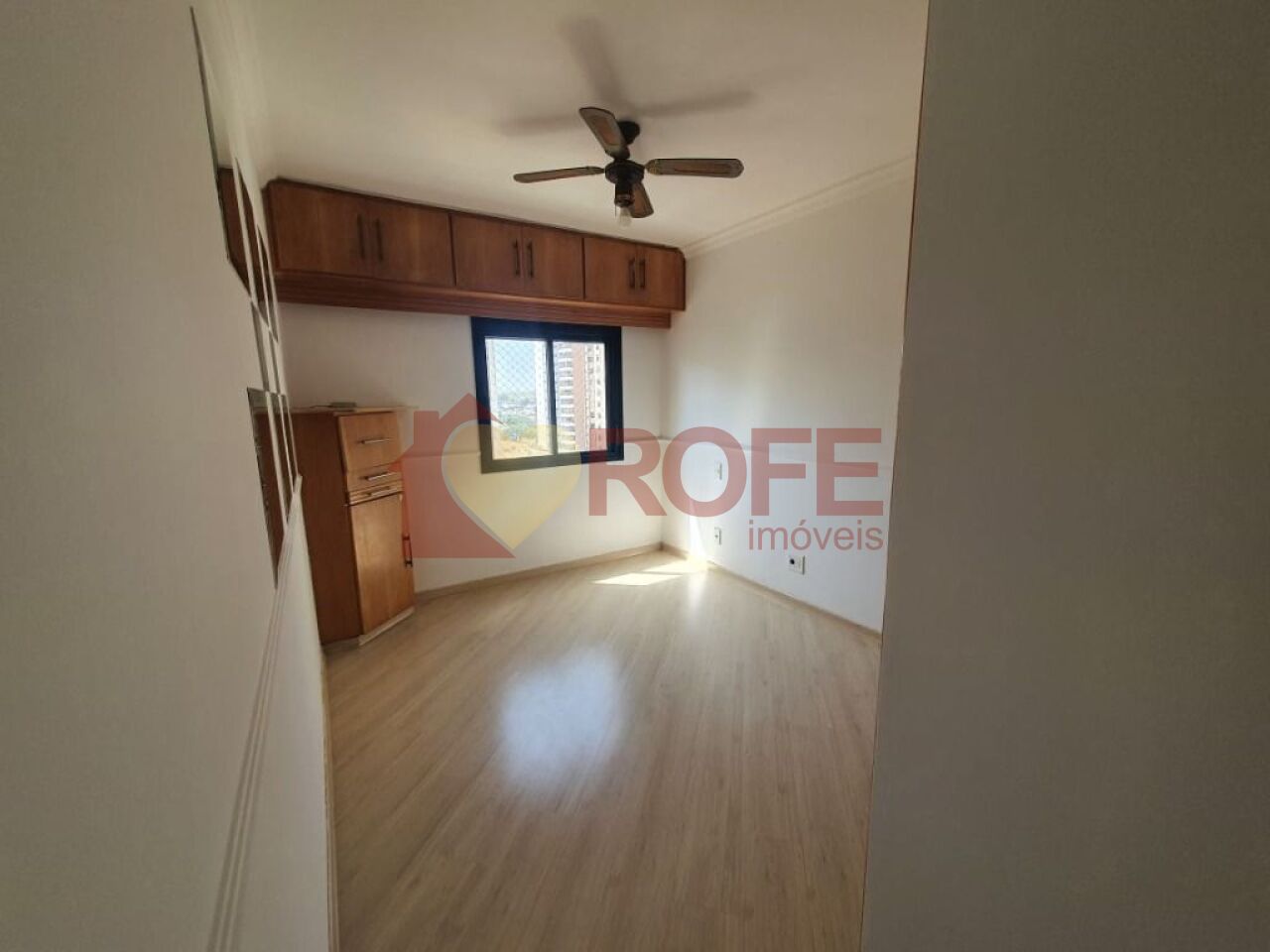 Foto 5 - RF17821