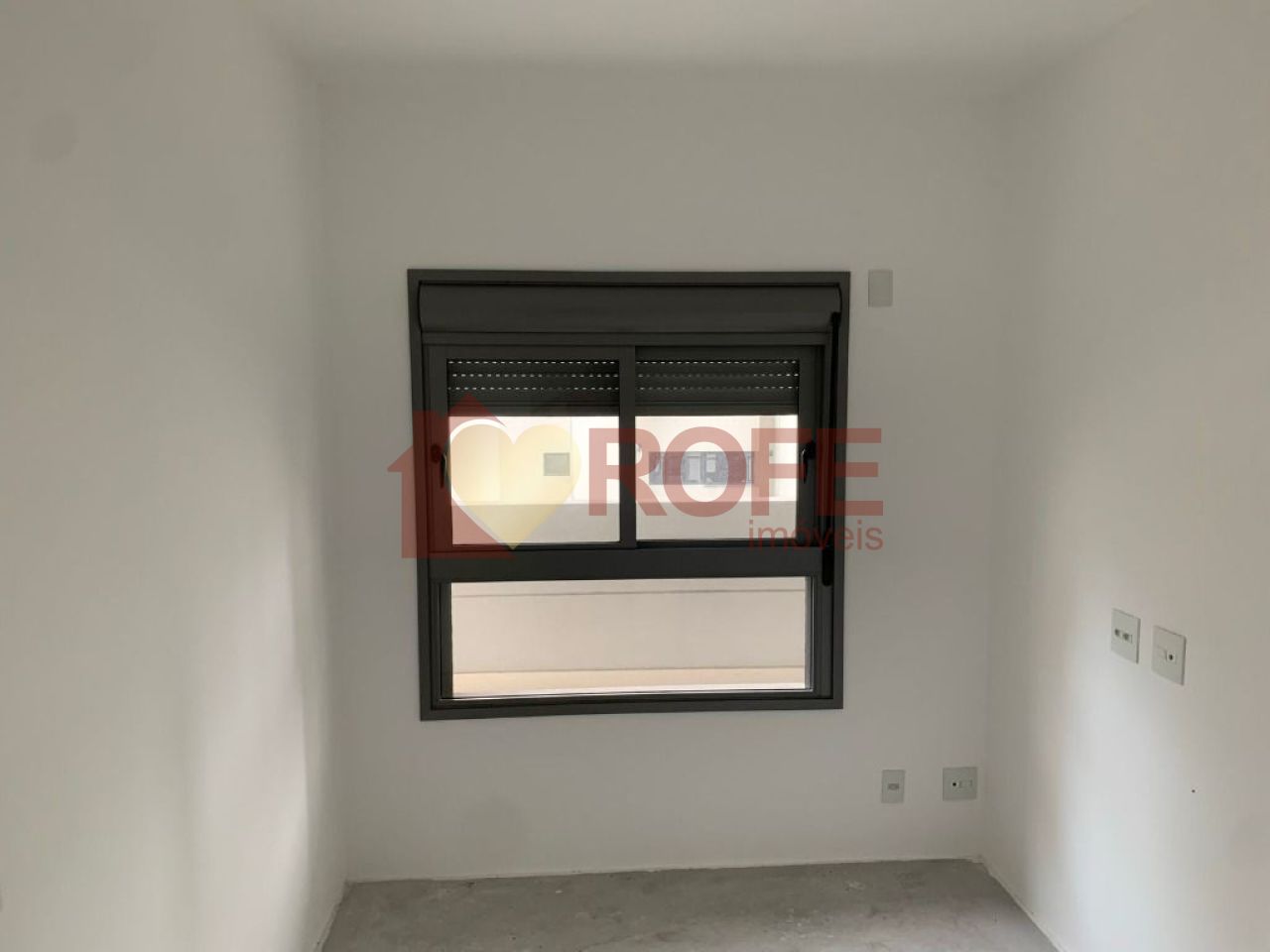 Foto 4 - RF17891