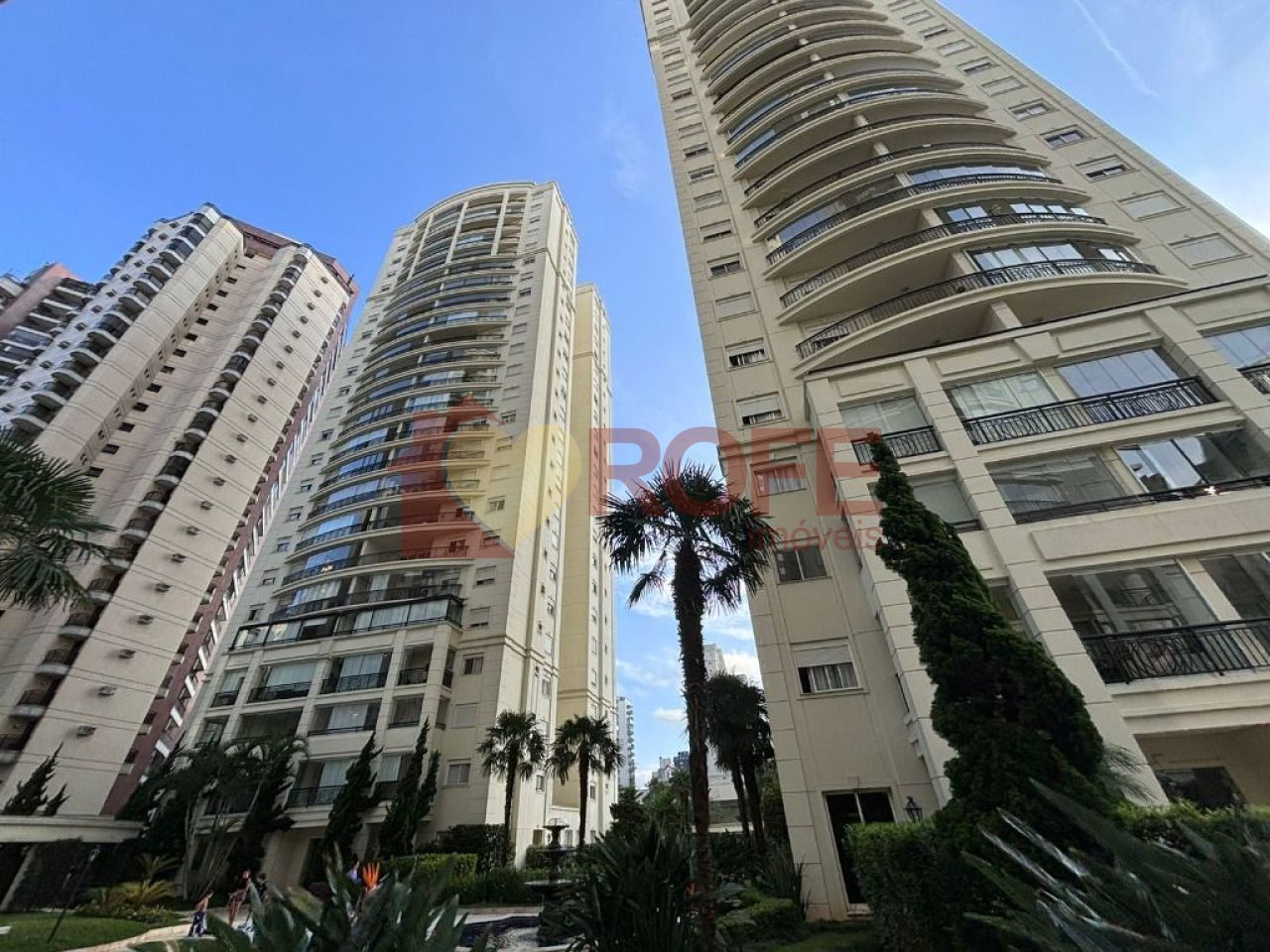 Foto 8 - RF17984