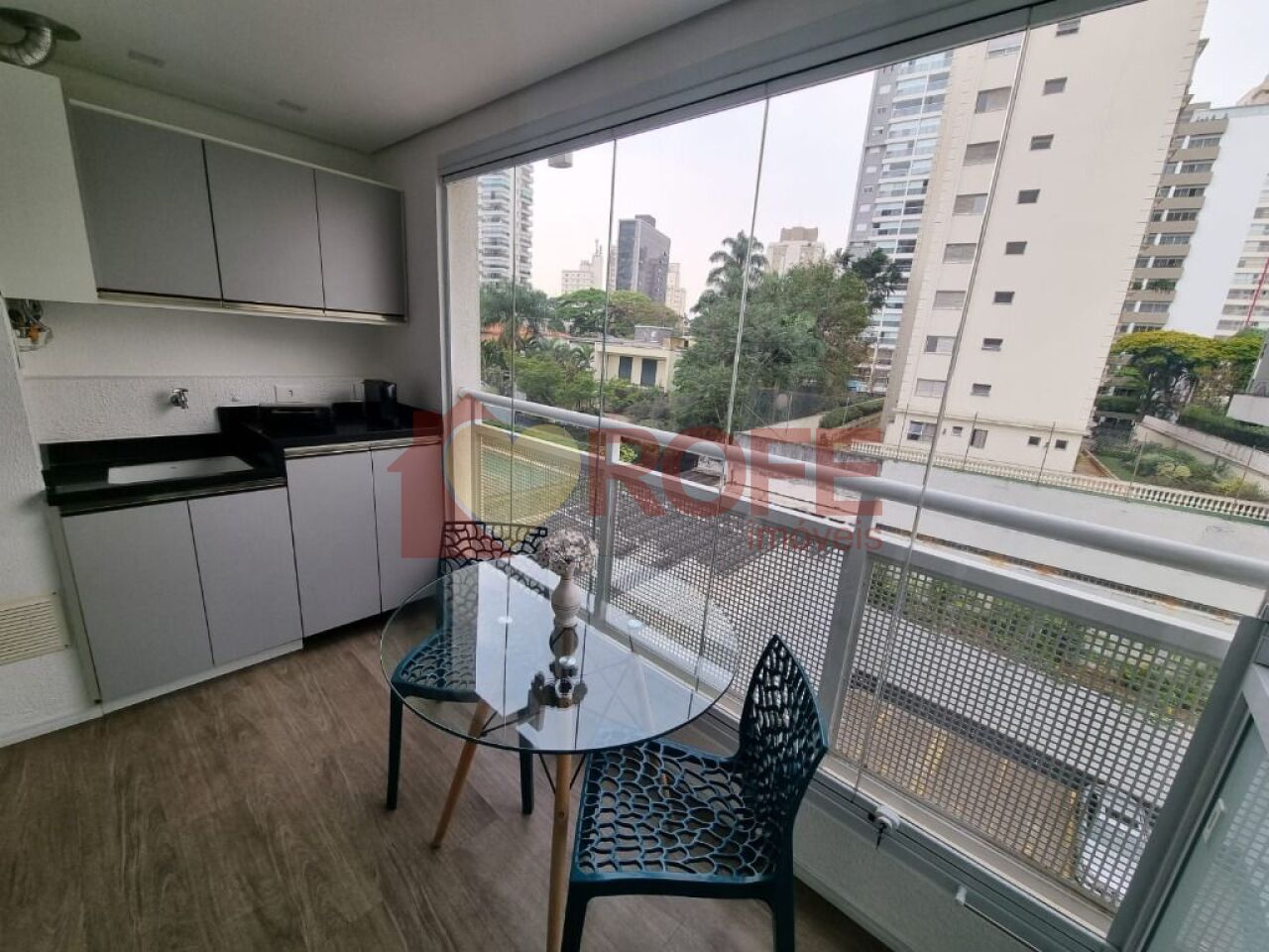 Foto 9 - RF18001