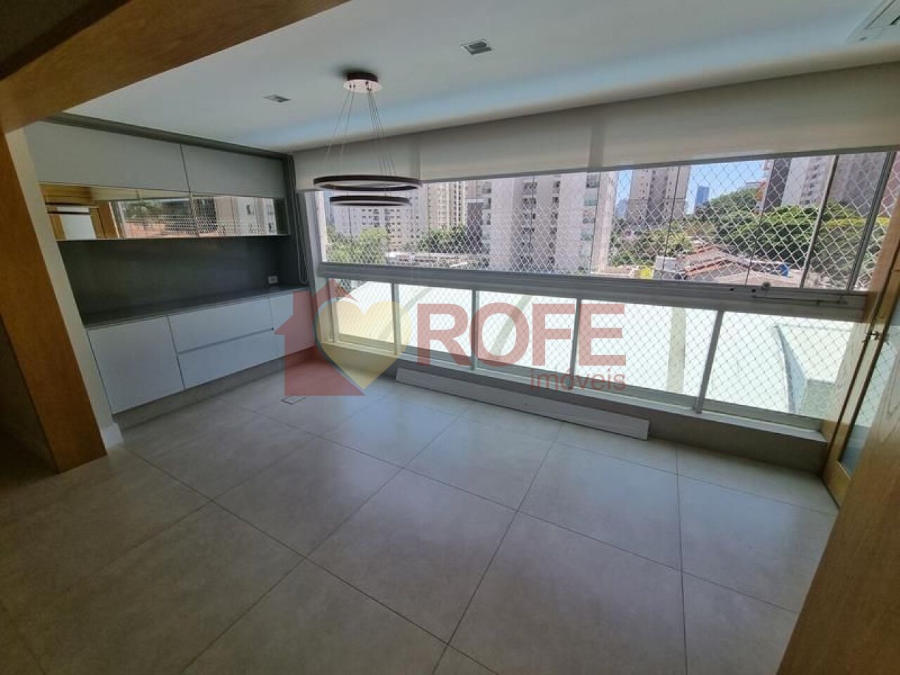 Foto 4 - RF18105