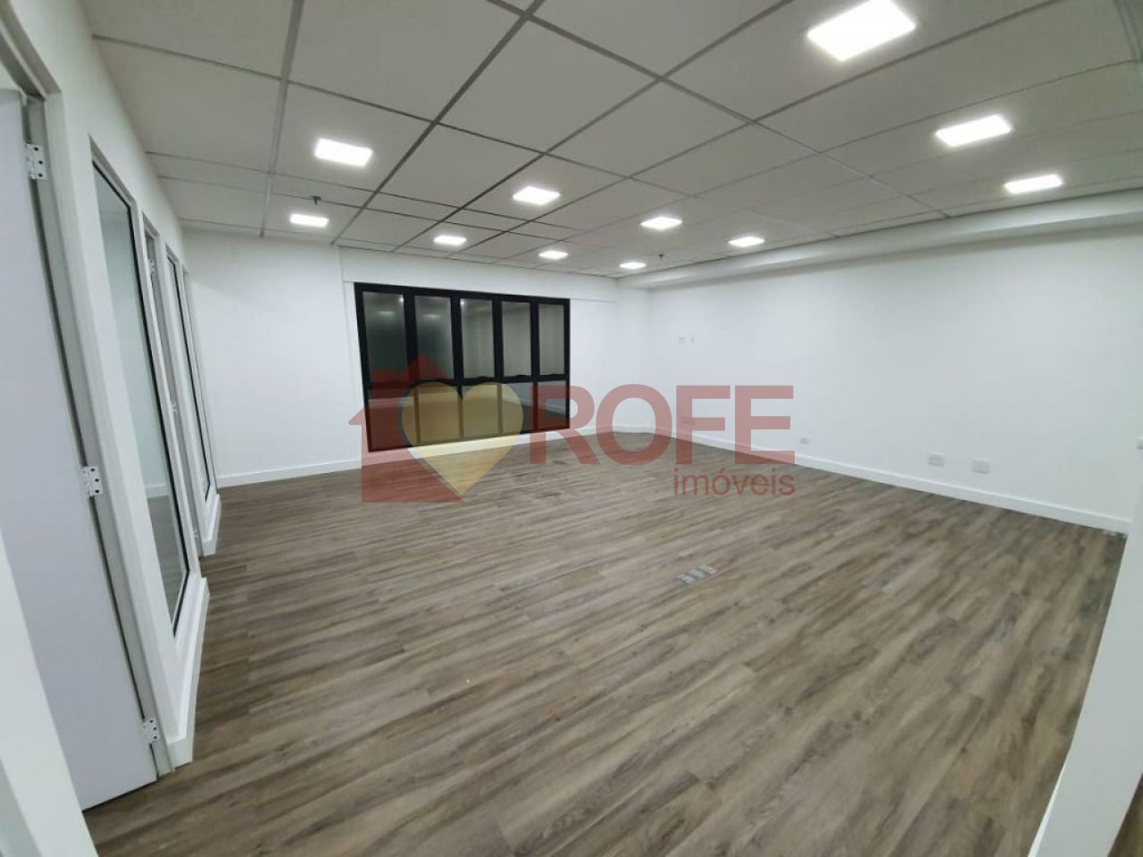 Foto 2 - RF18157