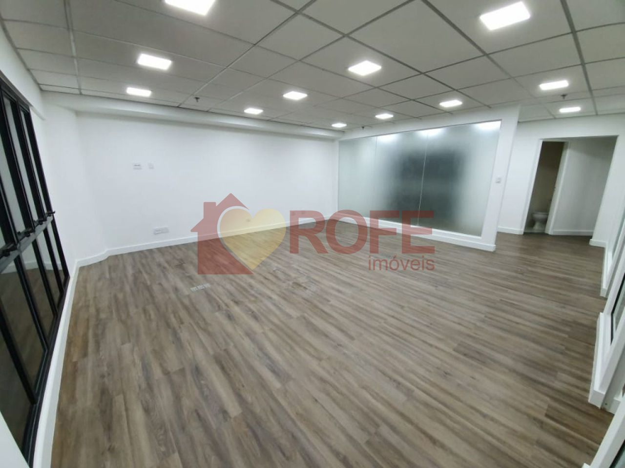 Foto 3 - RF18157