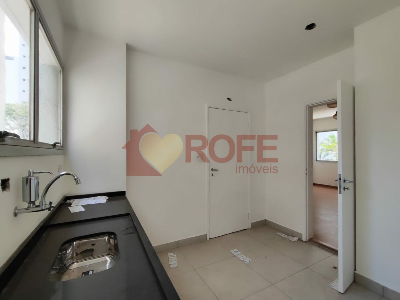 Foto 5 - RF18209