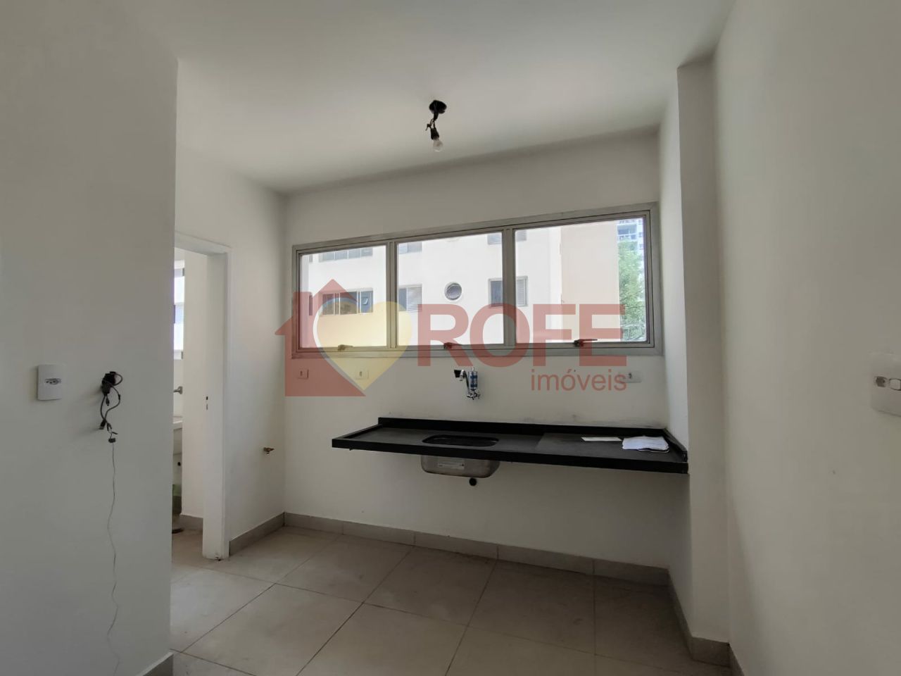 Foto 4 - RF18209