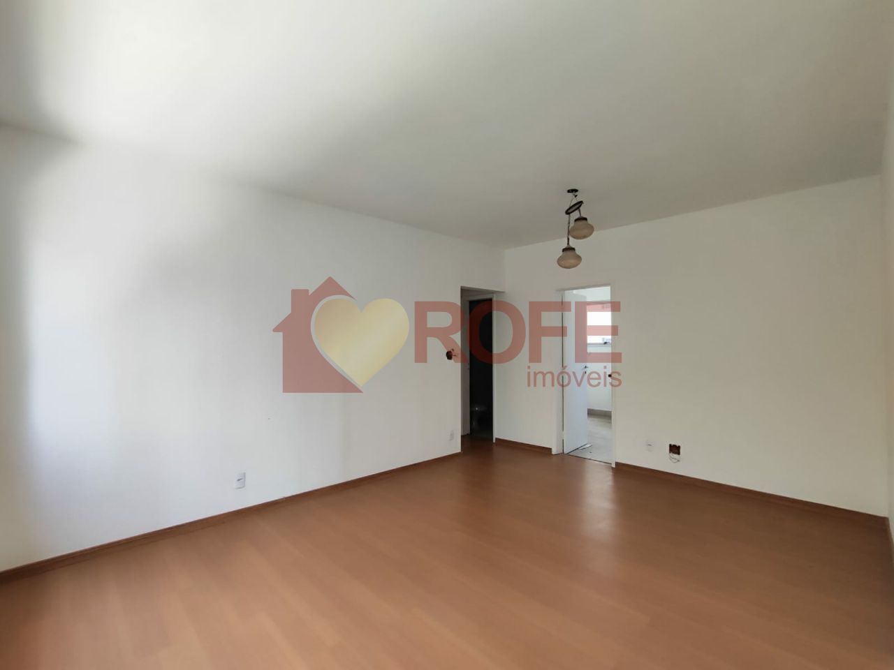 Foto 3 - RF18209