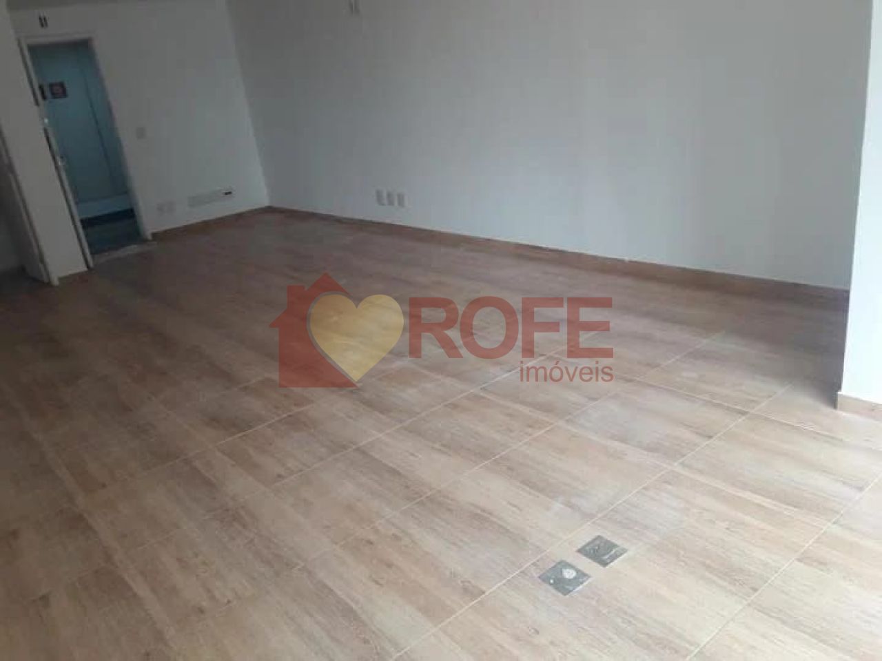Foto 2 - RF18336