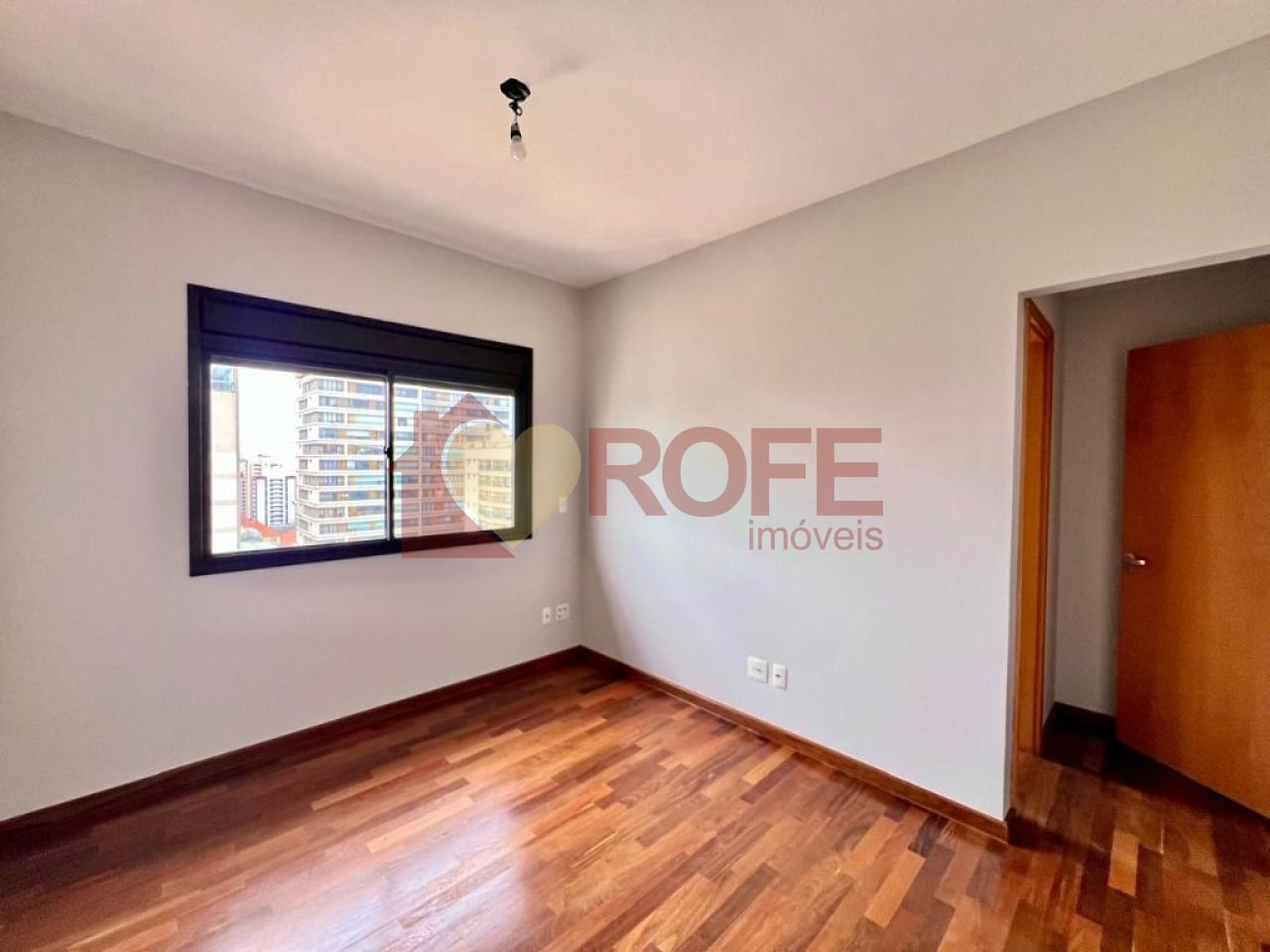 Foto 22 - RF18478