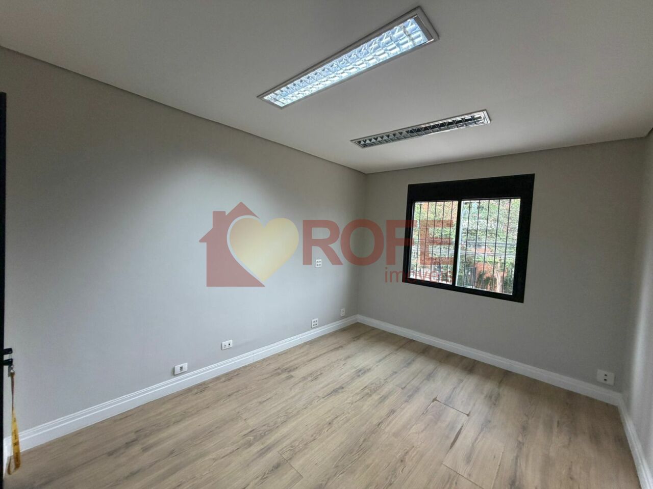 Foto 9 - RF18512