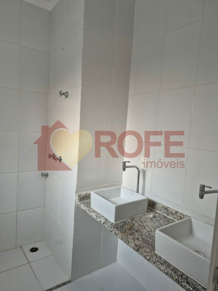 Foto 15 - RF18523