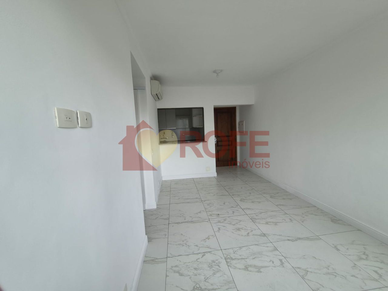 Foto 2 - RF18548