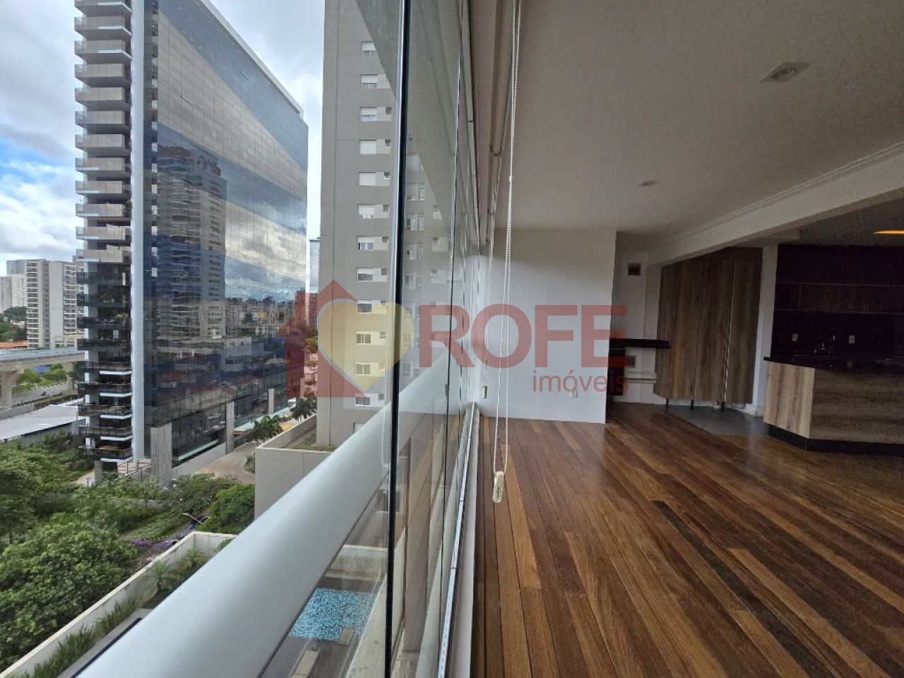 Foto 5 - RF19958