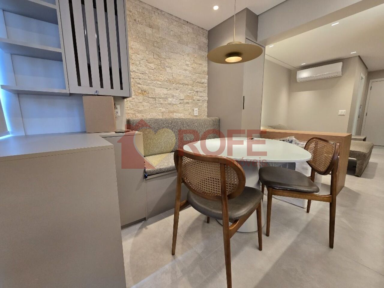 Foto 2 - RF20702
