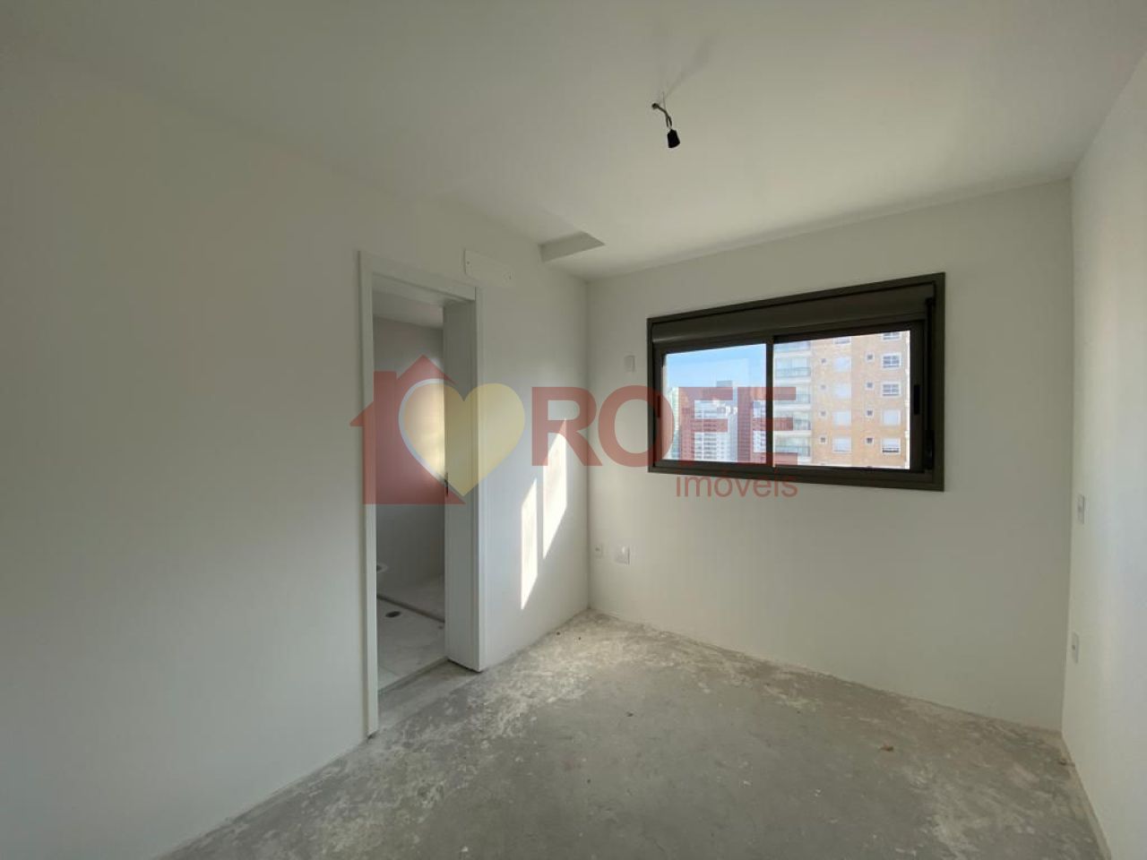 Foto 13 - RF21307