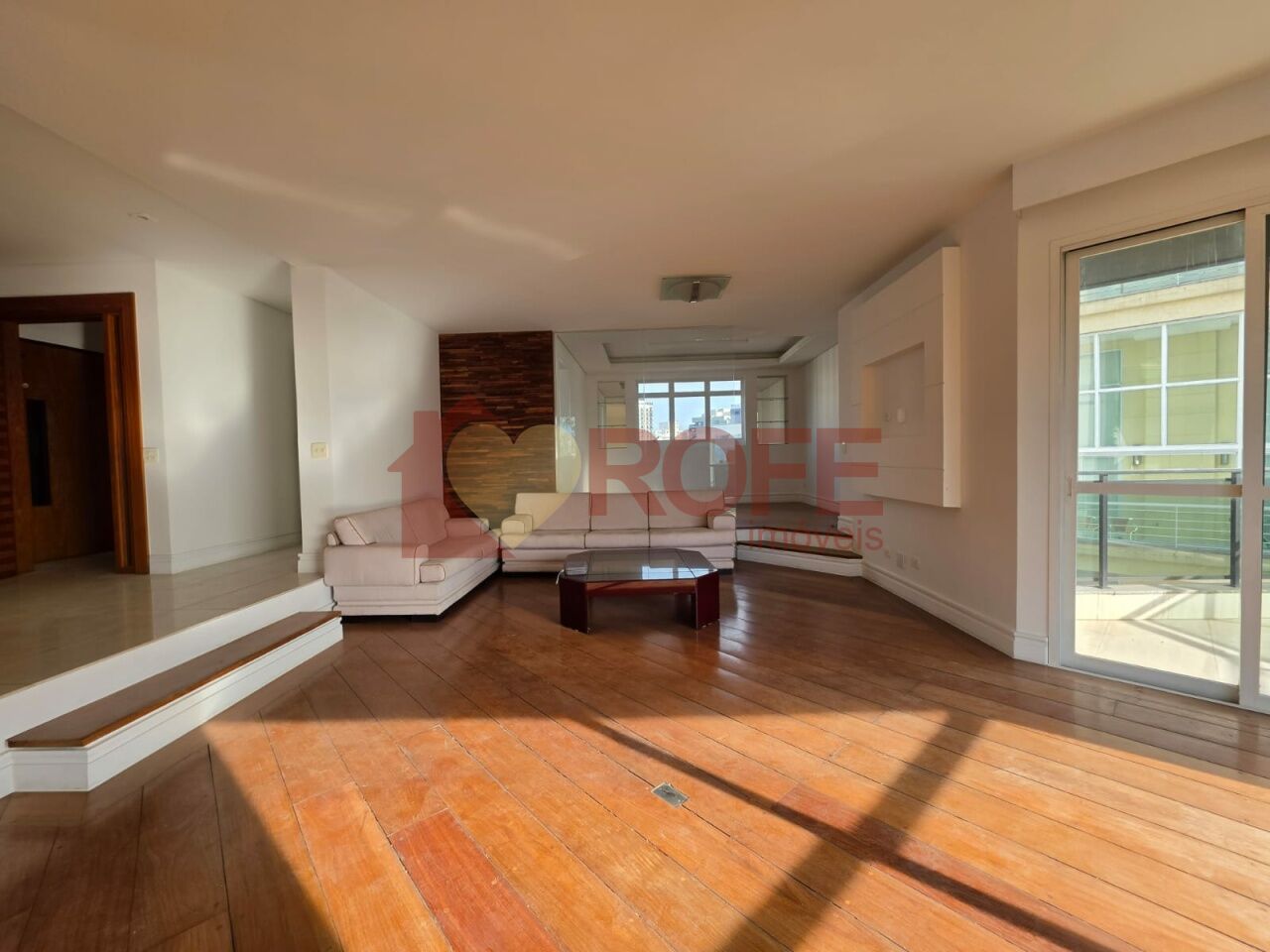 Foto 3 - RF21415