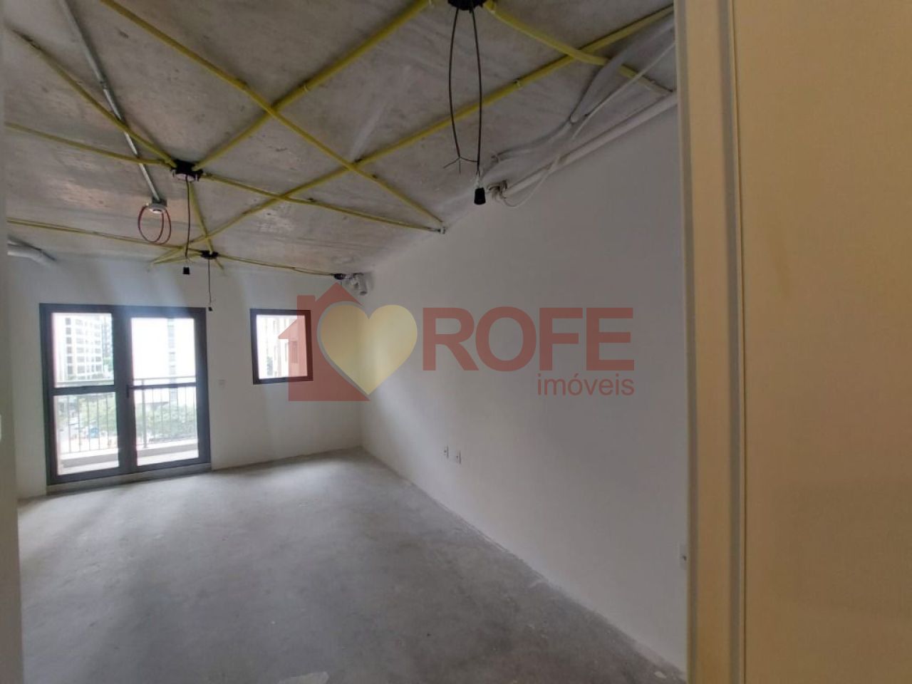 Foto 3 - RF21753