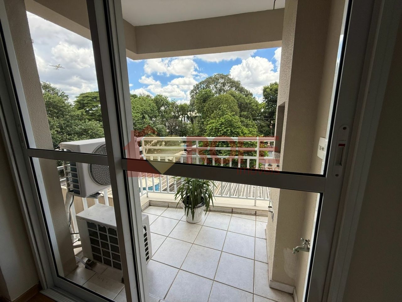 Foto 5 - RF22548