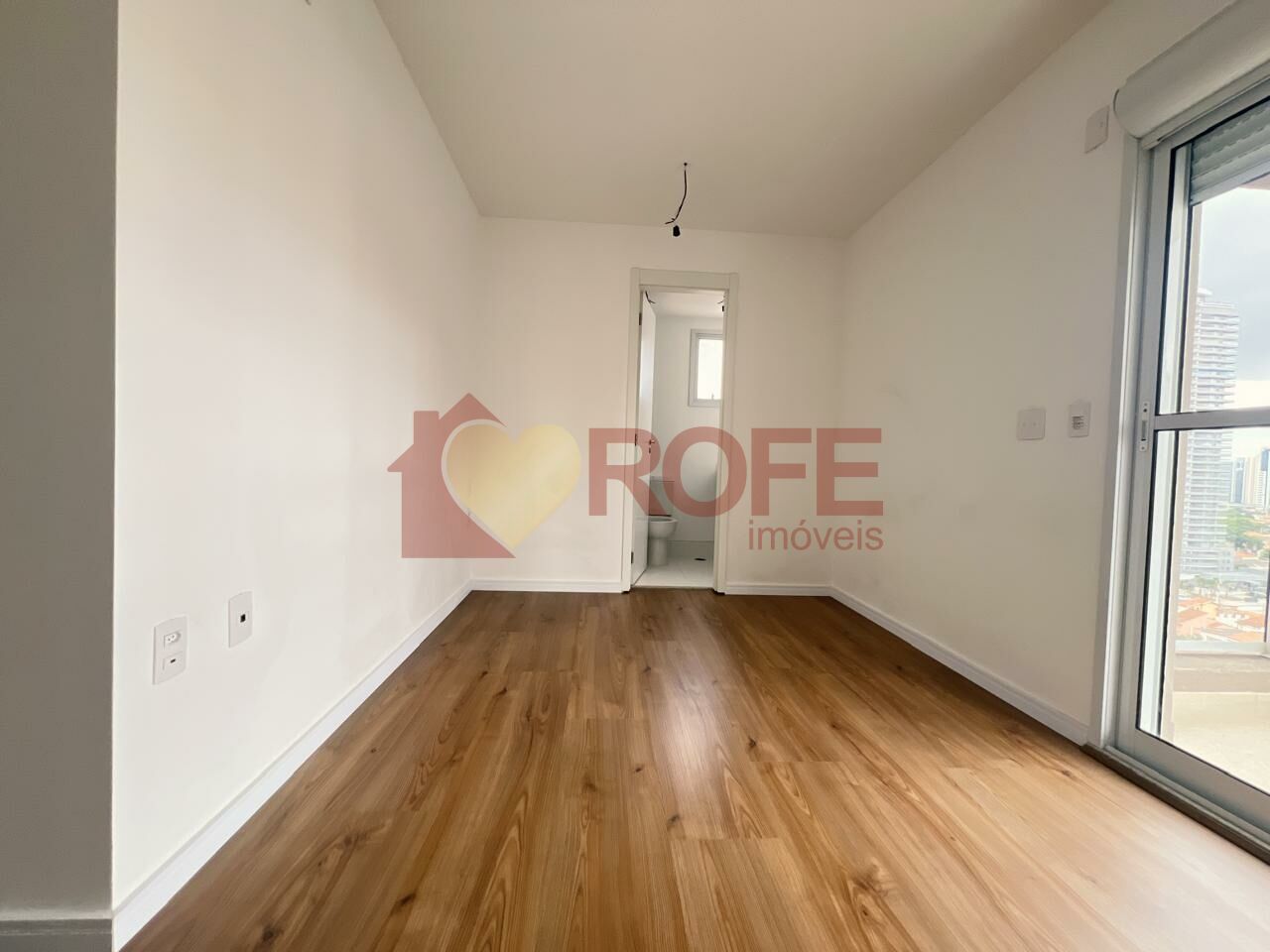 Foto 6 - RF23040