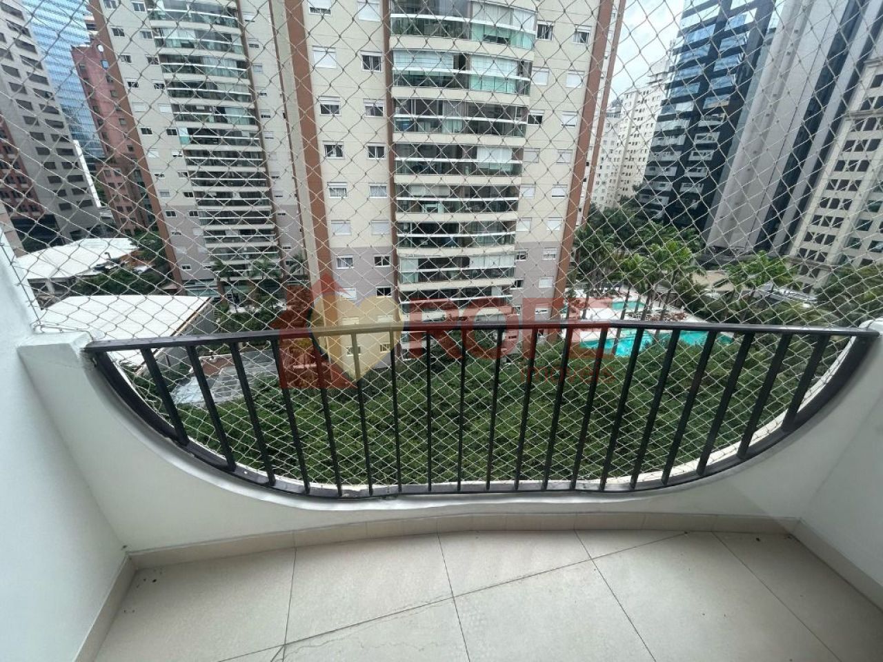 Foto 4 - RF23450