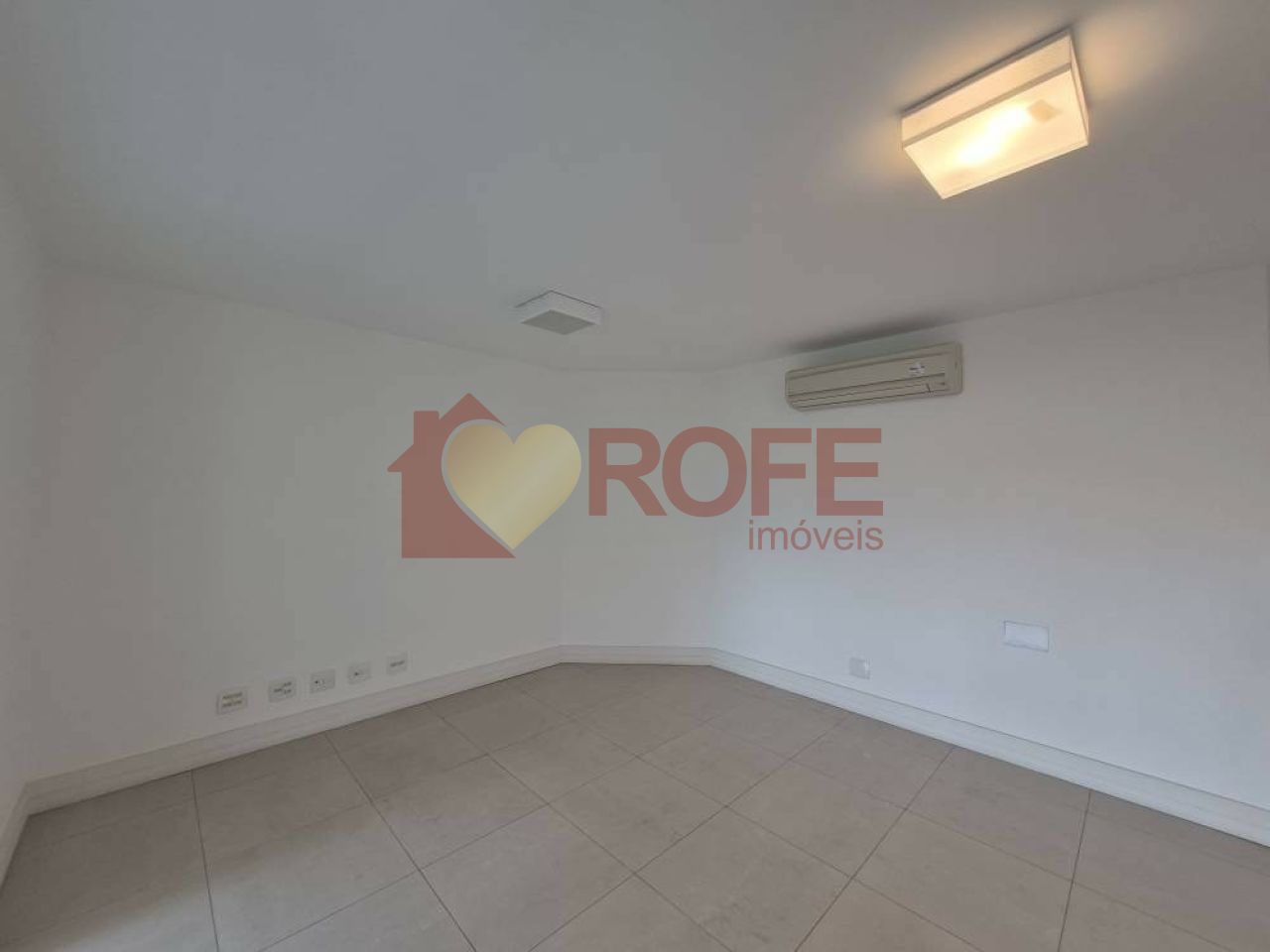 Foto 6 - RF23617