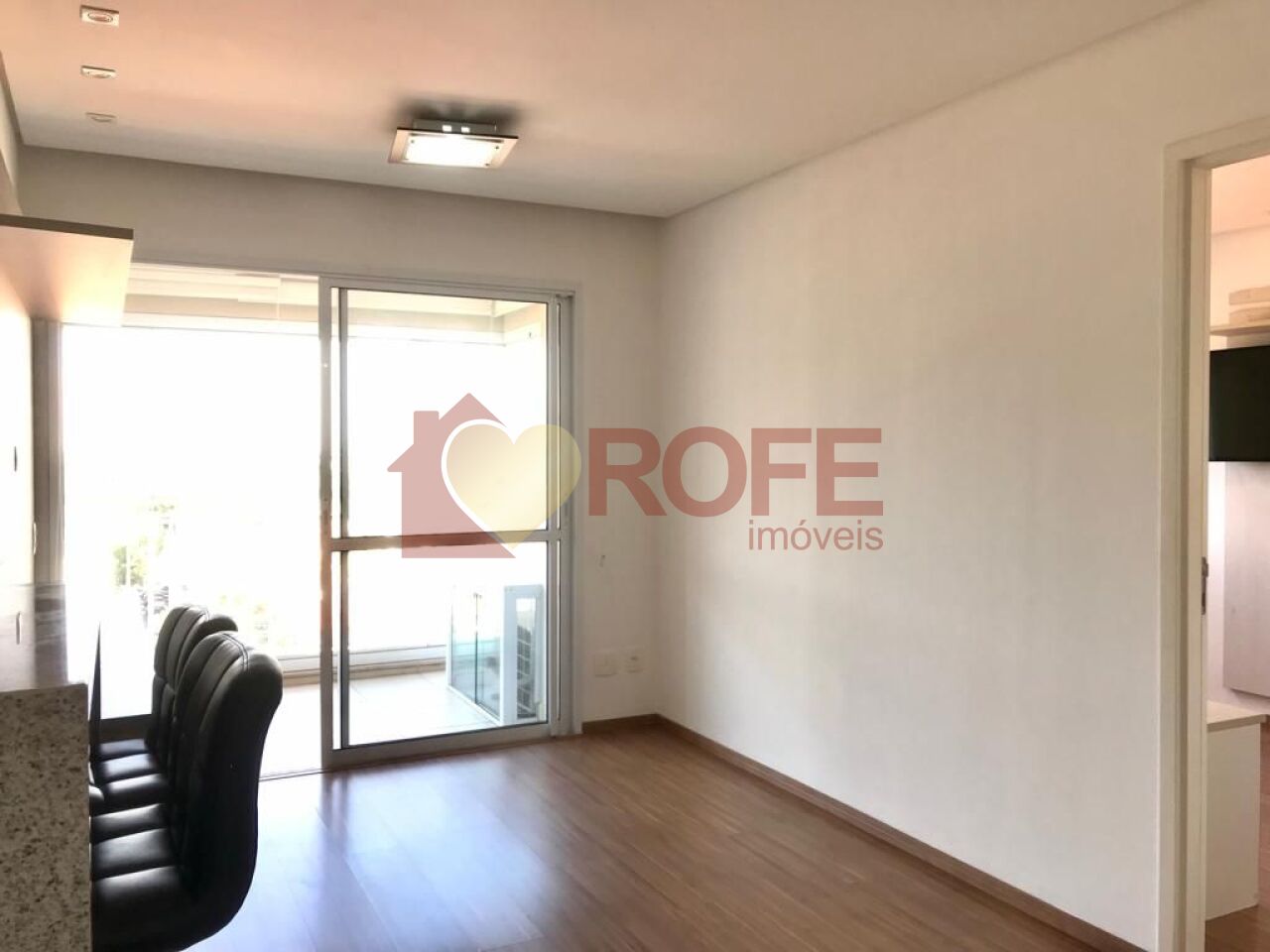 Foto 2 - RF2383
