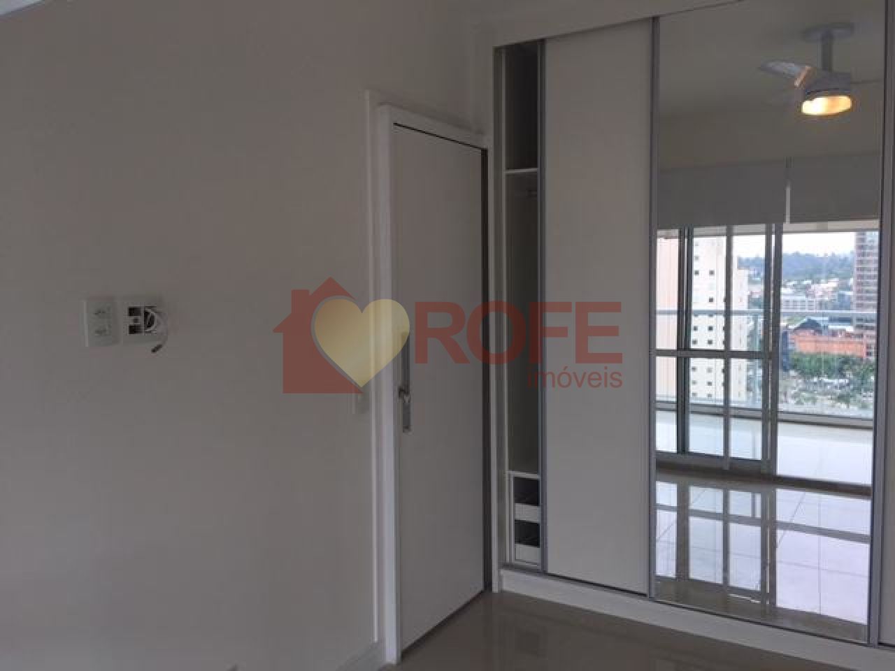 Foto 9 - RF239