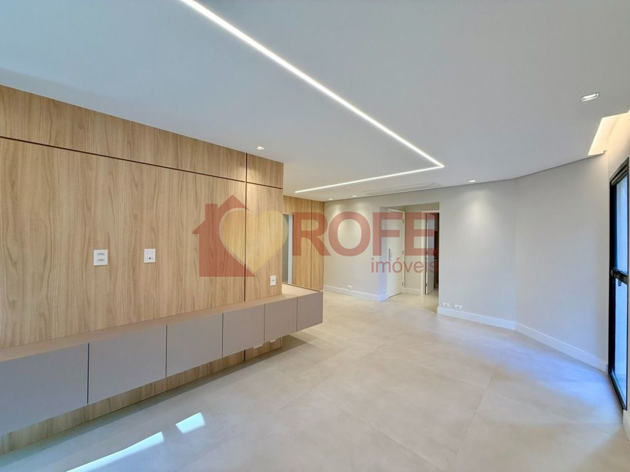 Foto 3 - RF23926