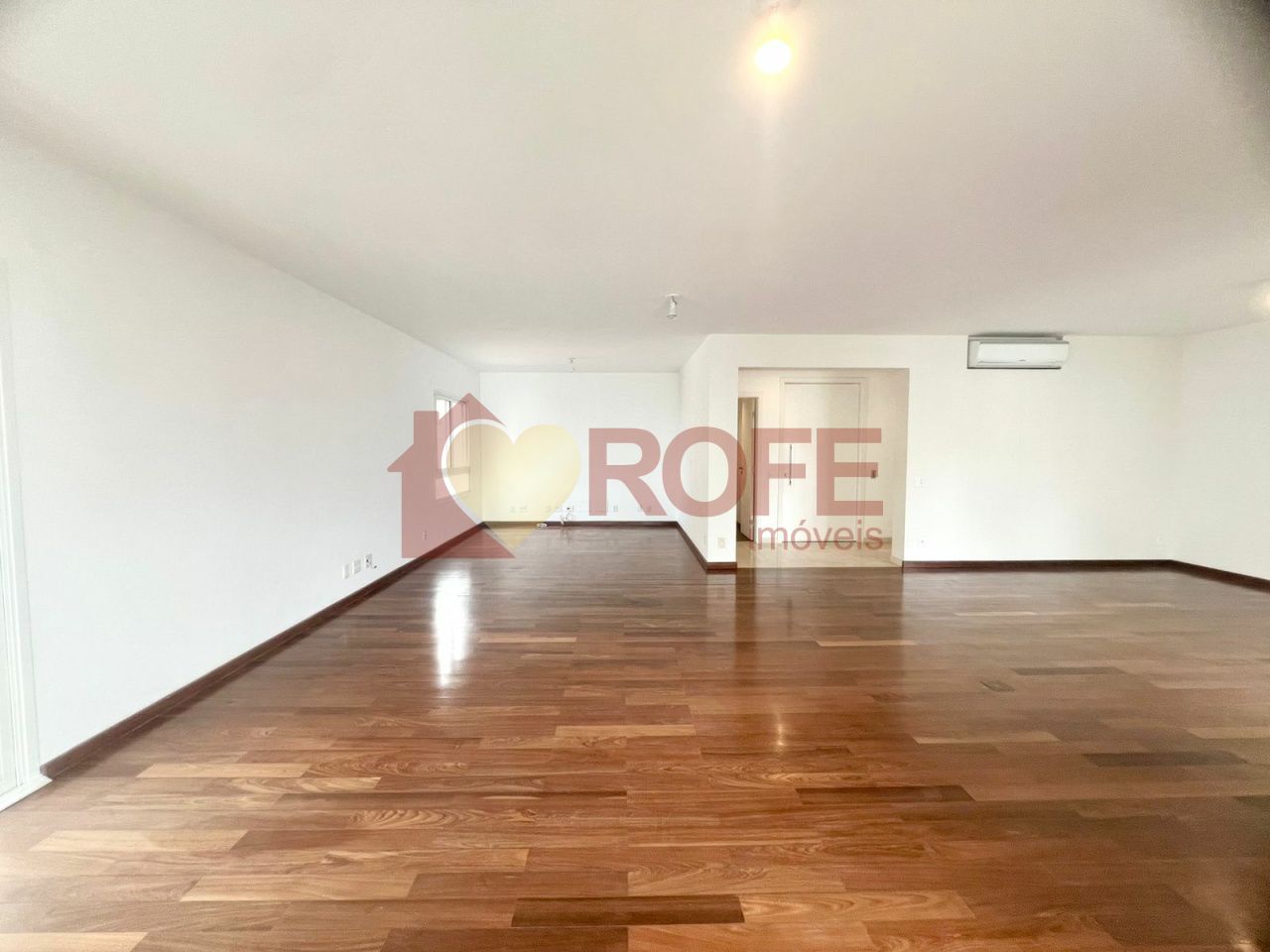 Foto 5 - RF2409