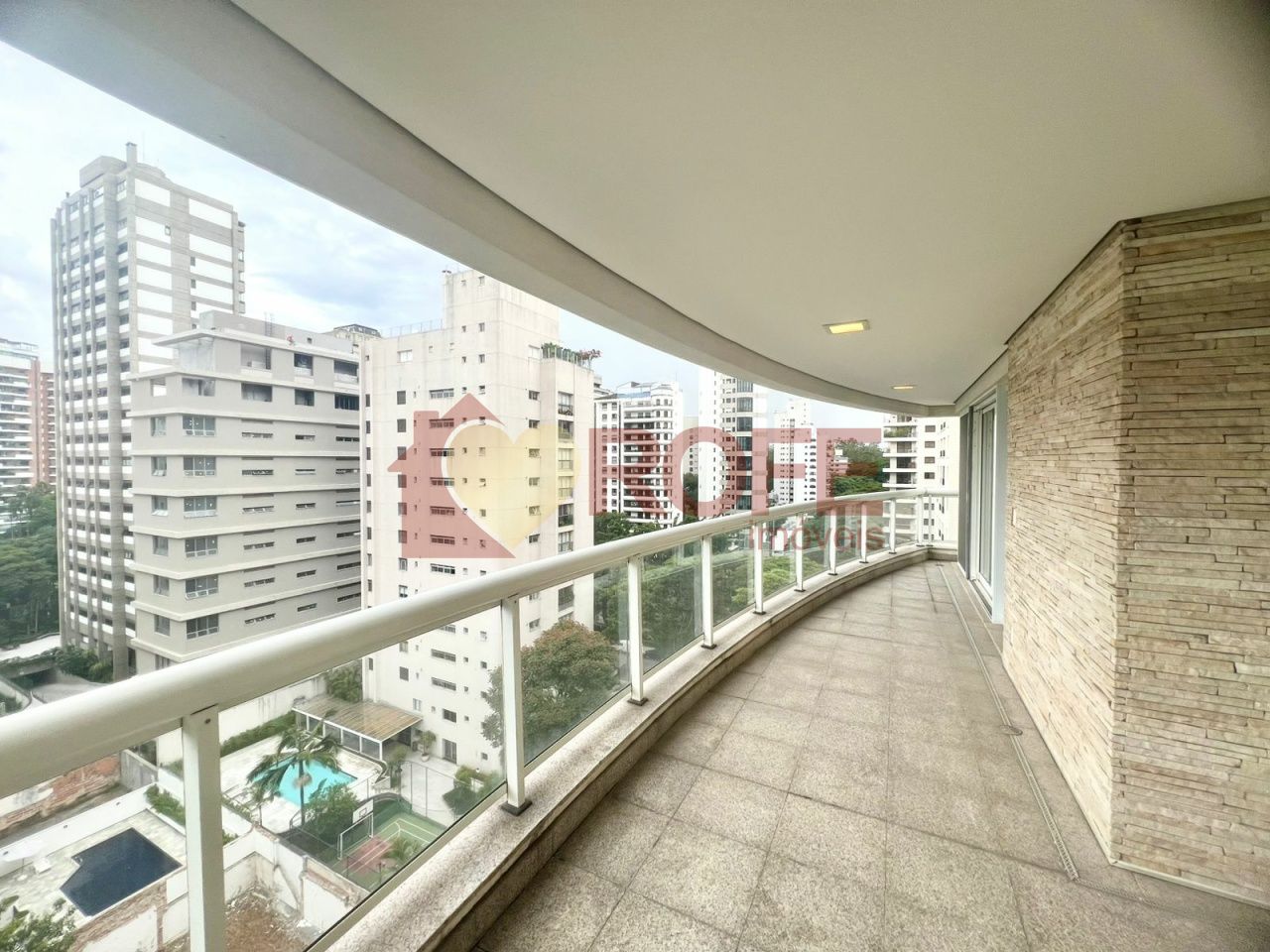 Foto 10 - RF2409