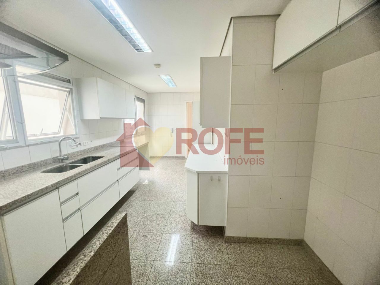 Foto 14 - RF2409