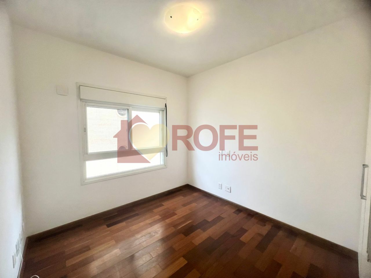 Foto 21 - RF2409