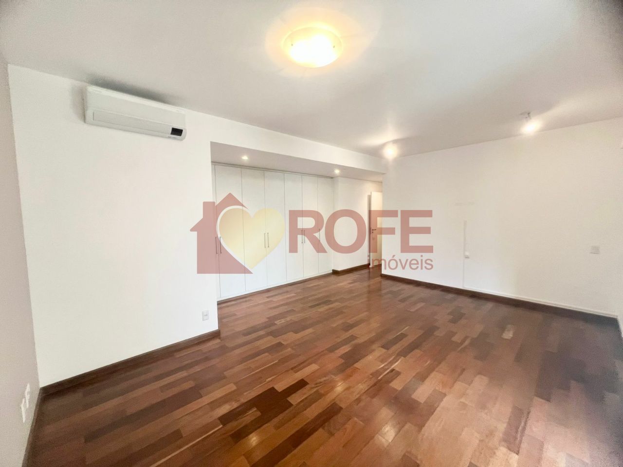 Foto 30 - RF2409