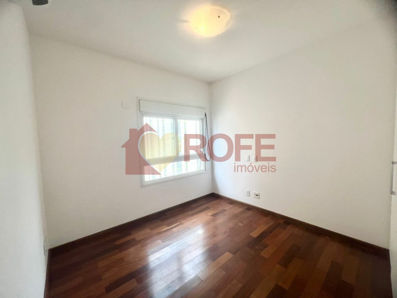 Foto 25 - RF2409
